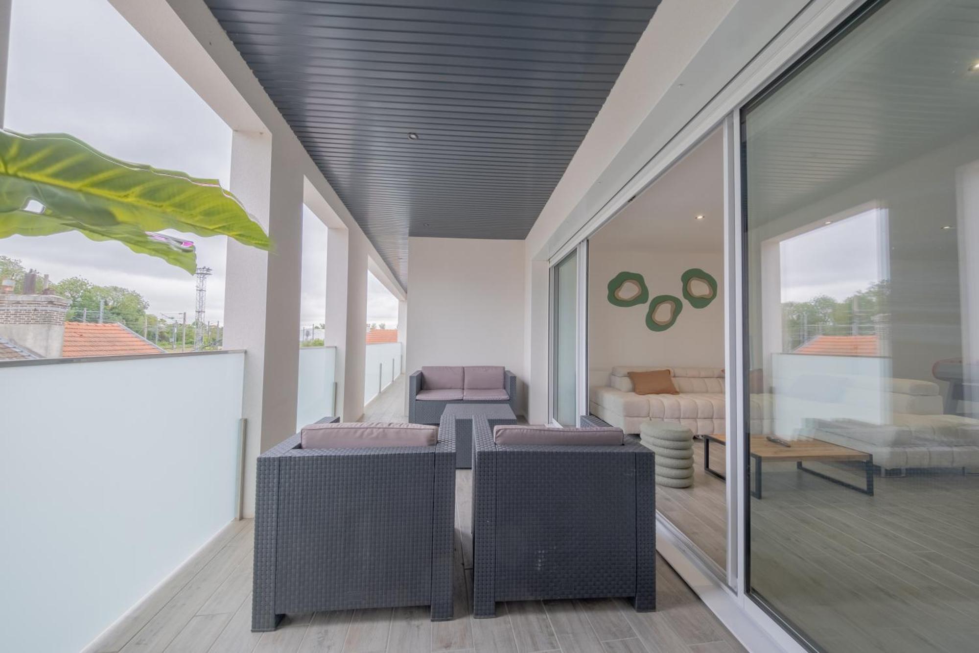 Le Trianon - Parking Prive Appartement Reims